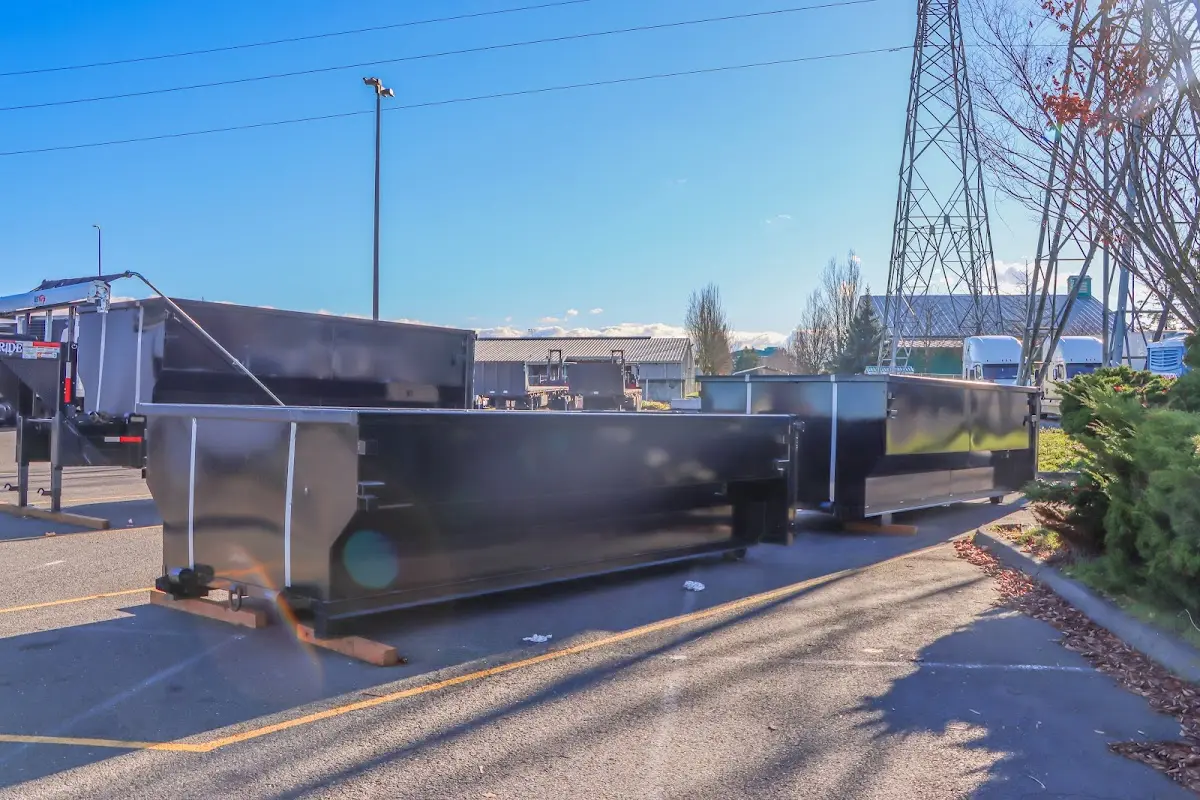 Professional dumpster rental and junk removal service in Kingsland